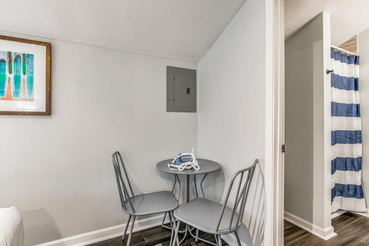 Pensacola Pearl - Studio Apartment - Pets Welcome Екстериор снимка