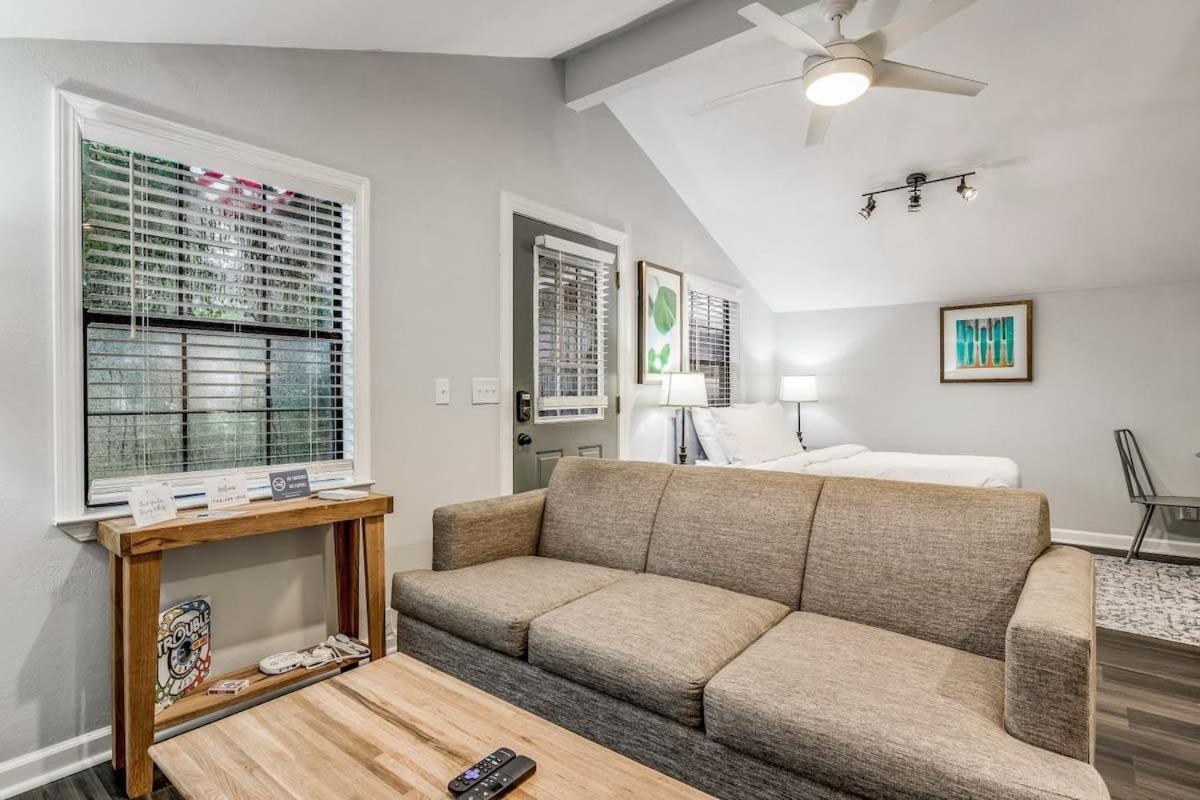 Pensacola Pearl - Studio Apartment - Pets Welcome Екстериор снимка