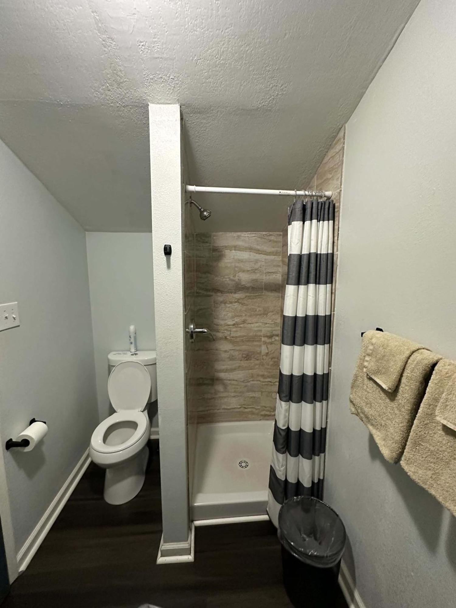 Pensacola Pearl - Studio Apartment - Pets Welcome Екстериор снимка