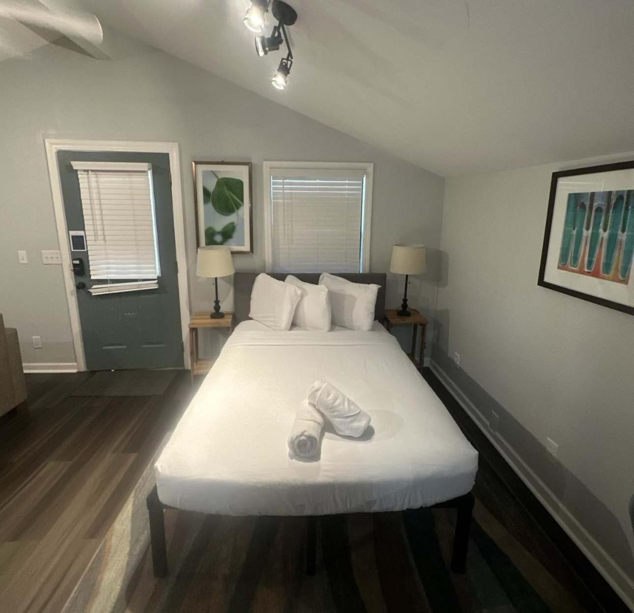 Pensacola Pearl - Studio Apartment - Pets Welcome Екстериор снимка